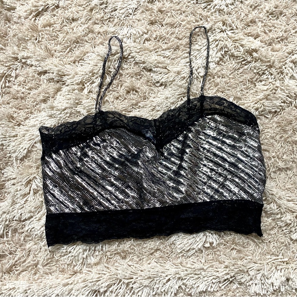 Vintage Shirley of Hollywood Cropped silver metallic lace camisole medium